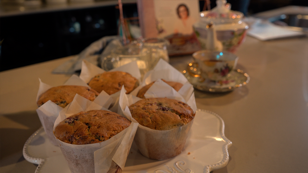 Julie Goodwin Cooks White Choc and Berry Muffins