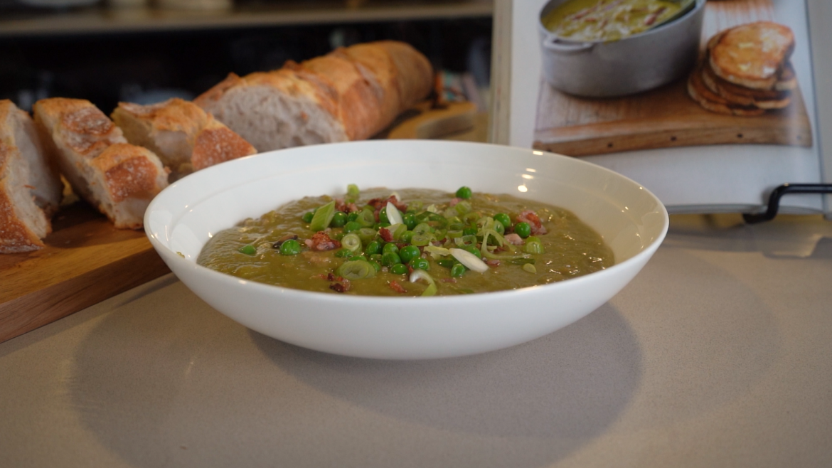 Julie Goodwin cooks Pea and Ham Soup